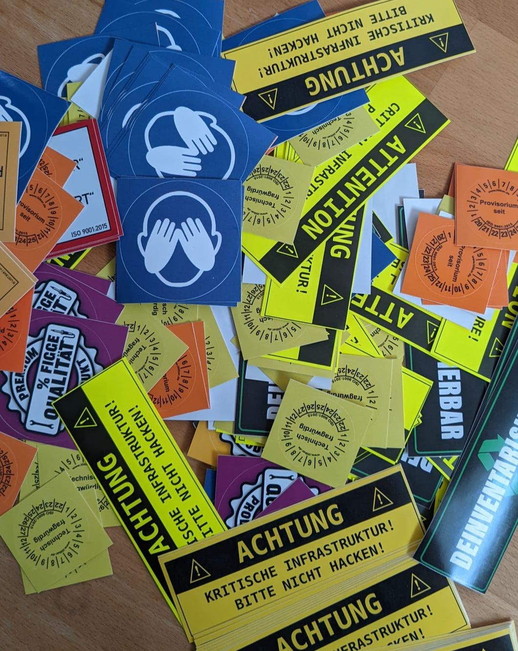 B-Ware Sticker Lootbox (30 Stück)